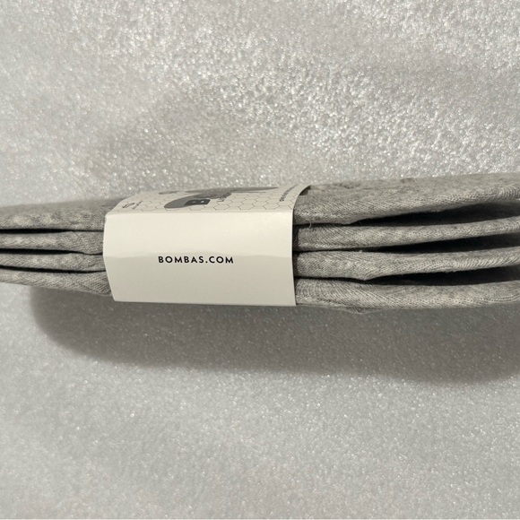 New Bombas Womens Casual Socks - Grey Medium No Show 4 ct lot - Picture 3 of 4